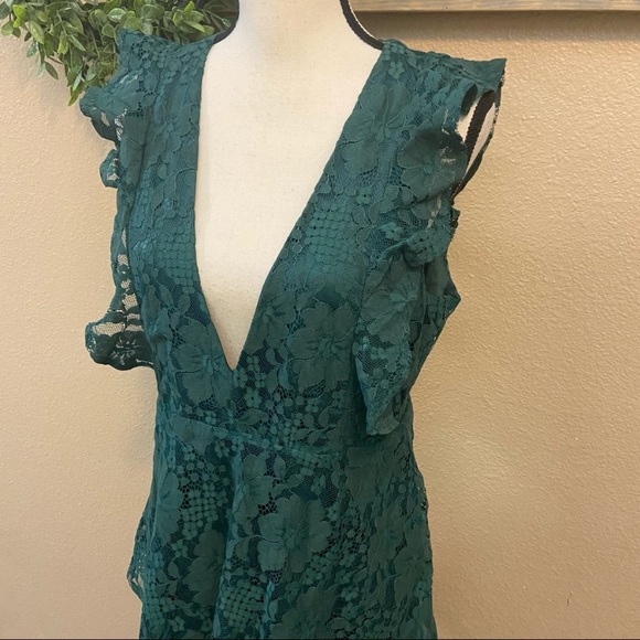NWOT Lulus Molinetto Forest Green Lace Ruffled Tiered Sleeveless Maxi Dr… - Picture 2 of 10